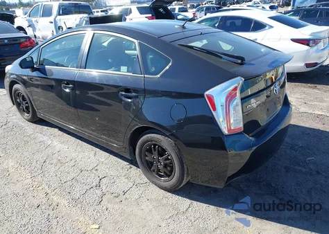 2013 Toyota Prius Three z USA, uszkodzony, nr VIN JTDKN3DU4D5588342